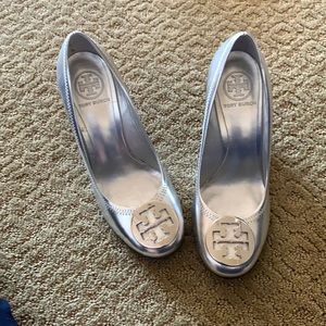 Silver Tory Burch wedge shoes size 7.5
